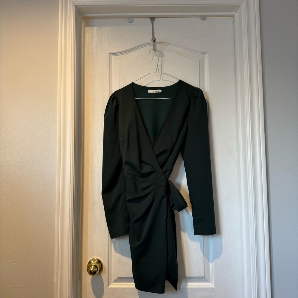 Elegant Dark Green Wrap Dress